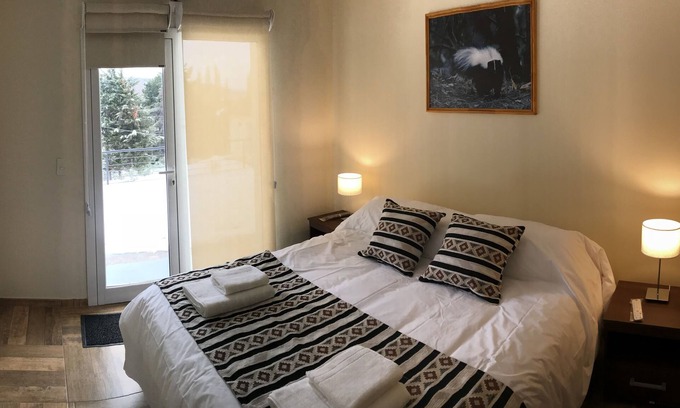 Esquel Apartment | New Duplex with Spectacular Valley Views - Family Friendly