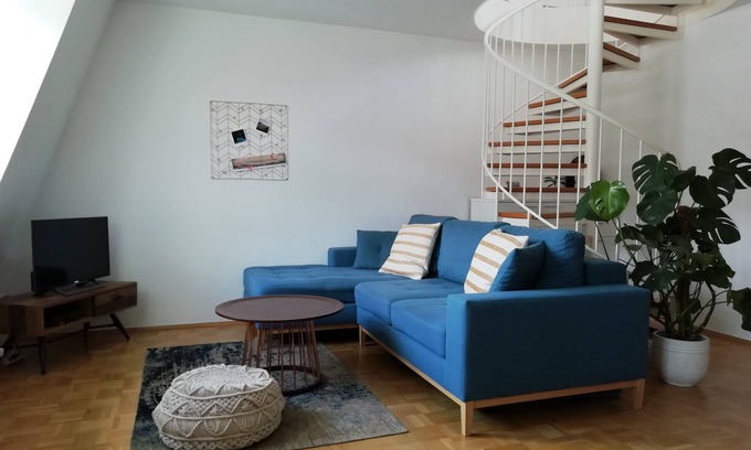 St Lorenz Apartment | Duplex apartment over 2 levels with roof terrace in Dresden-Blasewitz.