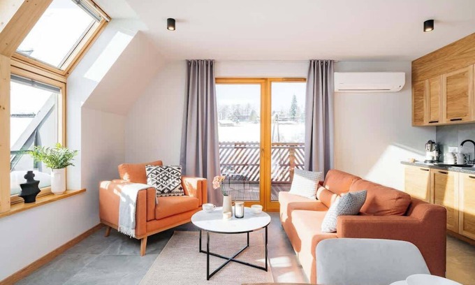 Koscielisko Apartment | Discover KOS - C23: Cozy Mountain Retreat with Breakfast!