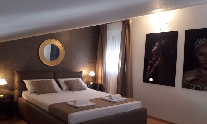 Volosko Apartment | Stunning Duplex Apartment with Sea View at Villa MARID