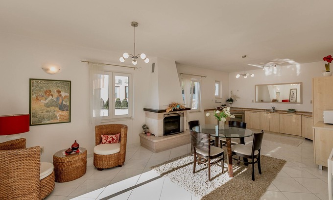 Topla Apartment | Oceanfront Duplex Apartment with Scenic Views in Herceg Novi