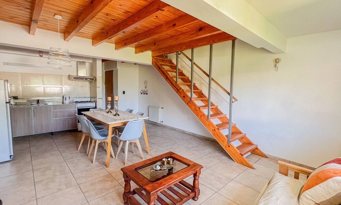 10 de Diciembre Apartment | Duplex for 5 in the Heart of Bariloche with Kitchen Amenities