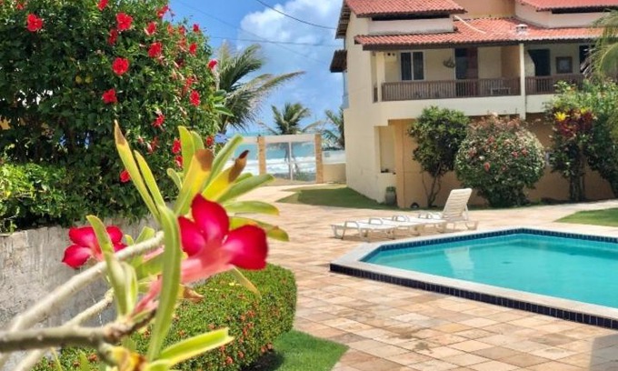 Alcacus Apartment | Pet-Friendly Duplex with Ocean View in Búzios - 9.4/10 Rating