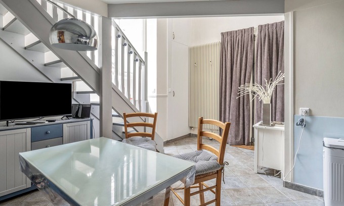 Parchamp–Albert Kahn Apartment | Stylish Duplex Near Paris with Spa and Pet-Friendly Perks