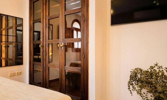 Encarnacion-Regina Apartment | Duplex Deluxe Seville Center & optional parking