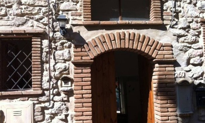 Itri House | Historic Duplex in Itri's Vibrant Center with Spa & Breakfast