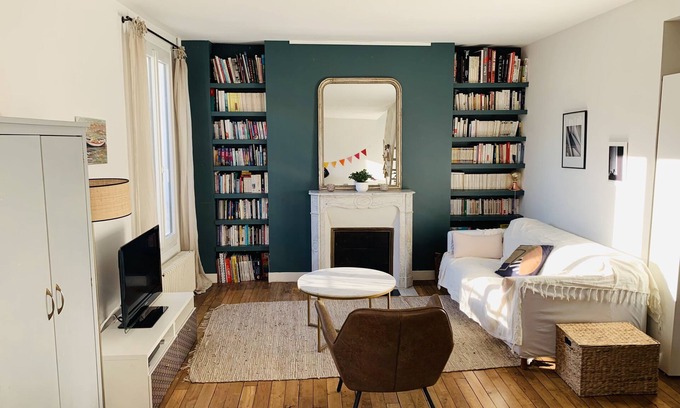 Bel-Air Apartment | Bright Duplex Near the Bois de Vincennes for Families