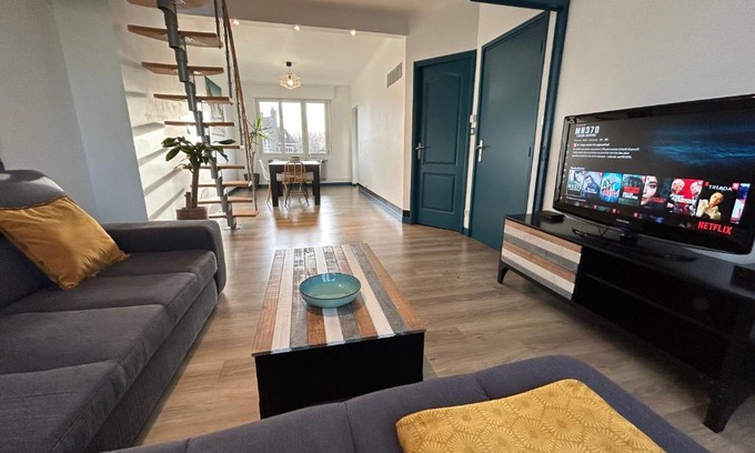 Rosendael Apartment | Bright Duplex Steps from Beach and City Center, 8.9/10 Rated
