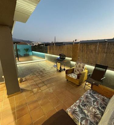 Armilla House | Inviting Duplex Nevada: Family-Friendly Retreat Awaits