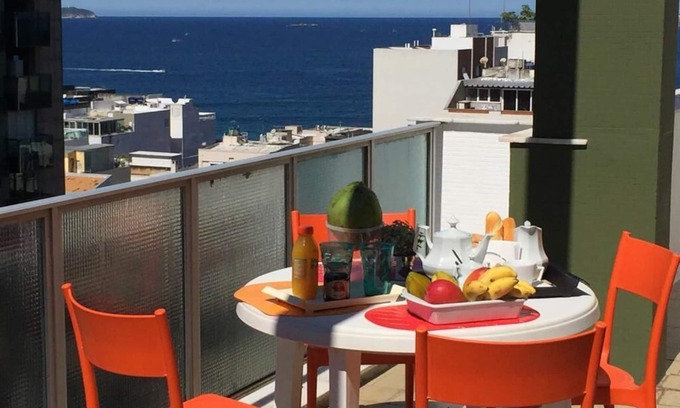 Ipanema House | Elegant Duplex Penthouse in Ipanema with Private Pool