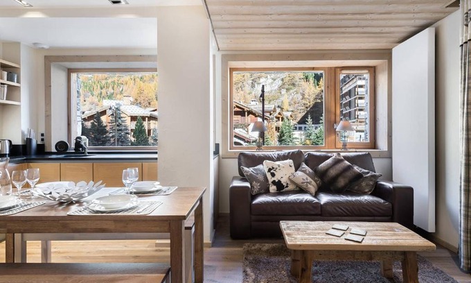 Le Cret Apartment | Inviting Val-d'Isère Apartment for 4 with Premium Amenities