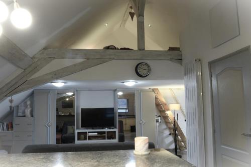 Mulhouse Apartment | Spacious Duplex with Comfort & Pet-Friendly Amenities