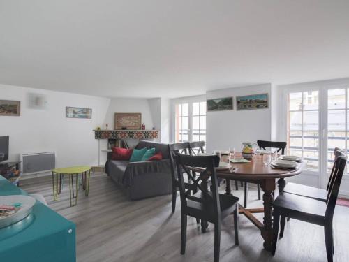 Cauterets Apartment | Family-Friendly Duplex T3 with Balcony in Cauterets