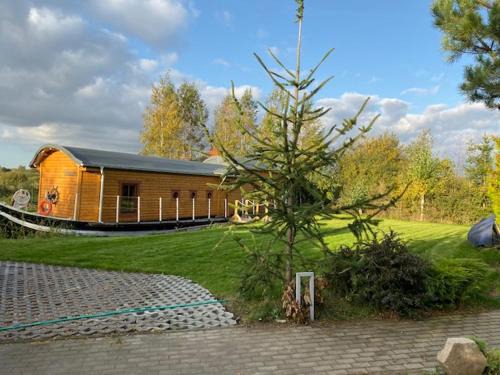 Rewa Apartment | Historic Dutch Hausboat "MOLENDIEP" - Guest Rated 9.9/10