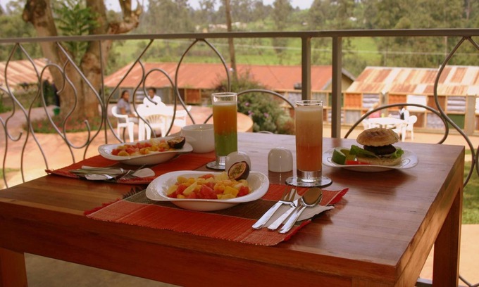 Fort Portal Hotel | Relax at Dutchess: Enjoy Spa, Restaurant & Family-Friendly Amenities
