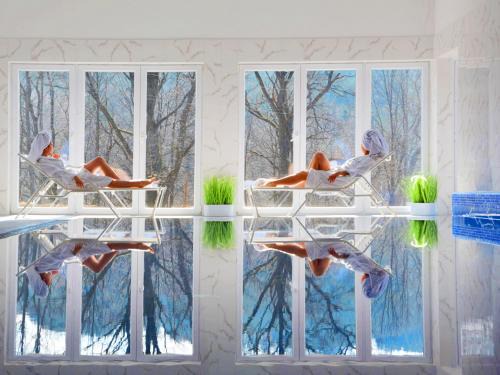 Ustrzyki Dolne Bed & Breakfast | Discover Wellness & Spa at Dwór i Dworek Leszczowate
