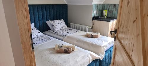 Debogory Bed & Breakfast | Experience Comfort at Dworek Wiatrów: 9/10 Guest Rated