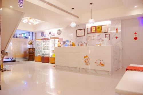 Keelung City Centre Hotel | Family-Friendly Stay at E-Coast Star Hotel - Great Reviews