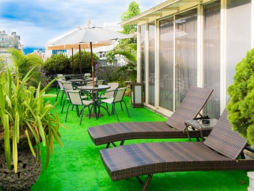 Ximending Hotel | Budget-Friendly E-House Hotel with Family Amenities