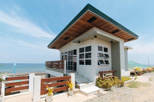 Santa Lucia Hotel | Discover E. Moreno Recreation Beach Resort in Ilocos Sur