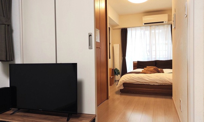 Nakano Apartment | Tranquil Room in Nakano-ku with Breakfast & Kitchenette