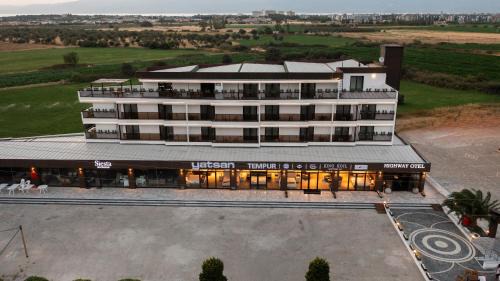 Burhaniye Hotel | E87 Highway Otel