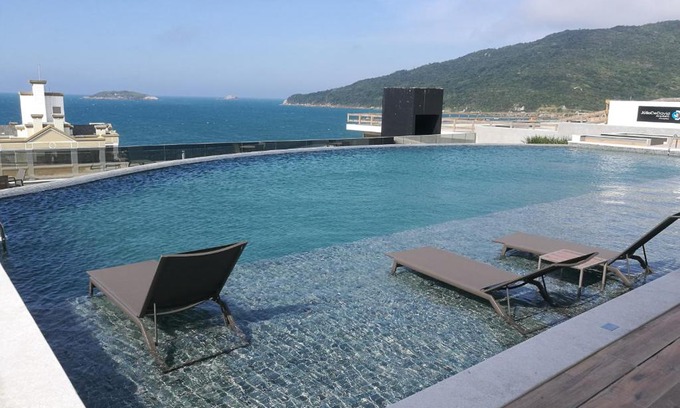Ingleses Sul Apartment | Ocean View Retreat at EA - Praia dos Ingleses, Rated 9.8
