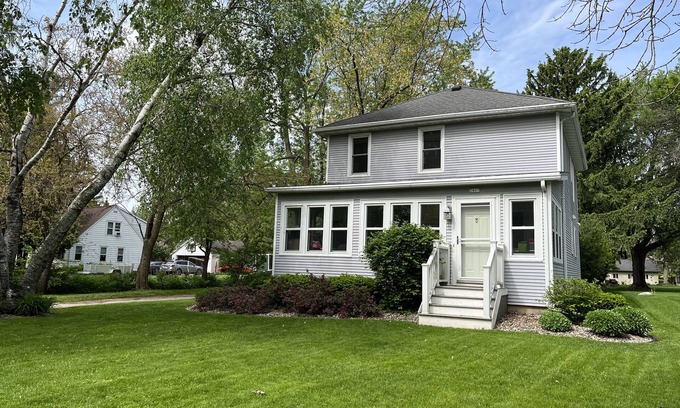 Oshkosh House | Cozy EAA Rental with Firepit and Lake View Near Airport