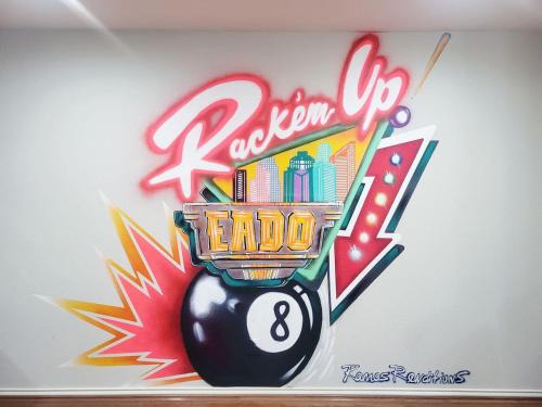 East Downtown Houston House | EaDo Townhome Pool Table By Convention & Stadiums
