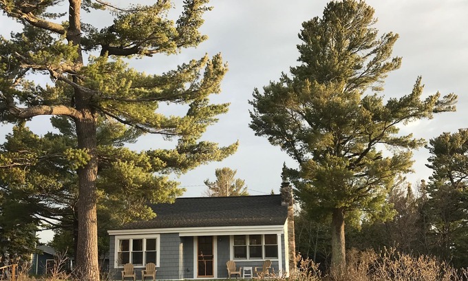 Eagle Harbor Cottage | Oceanfront Escape at Eagle Harbor's House on the Hill