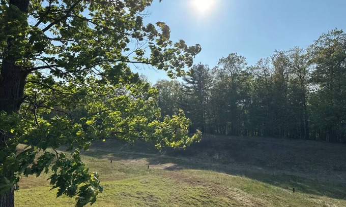 Eagle River House | Eagle River Apple Tree House - Cozy 2-bedroom house - Sleeps 6