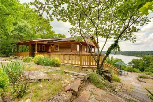 Eagle Rock House | Idyllic Eagle Rock Retreat Near Table Rock Lake - 9.8 Rated