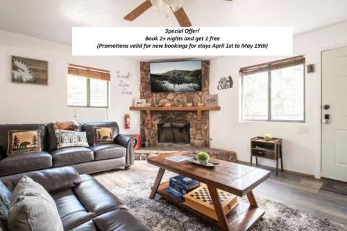 Summit Estates House | Experience Eagle's Chalet with Summit Views & Family Amenities