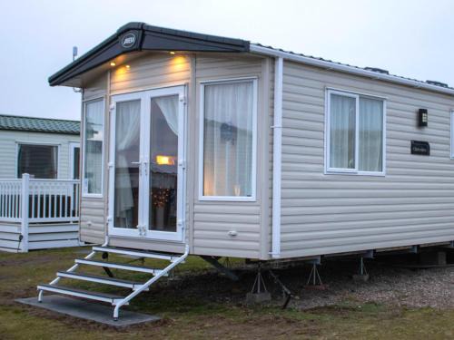 Lossiemouth House | Eagle's Den Caravan