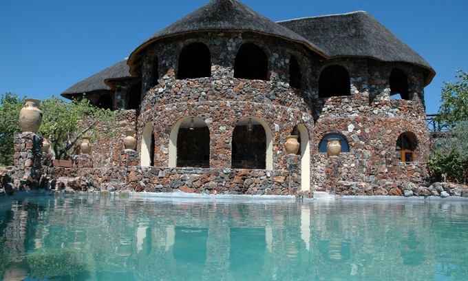 Okaukuejo Cabin | Relaxing Eagle Tented Lodge & Spa Near Etosha National Park