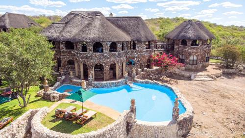 Okaukuejo Cabin | Relax at Eagle Tented Lodge & Spa with Oceanfront Views