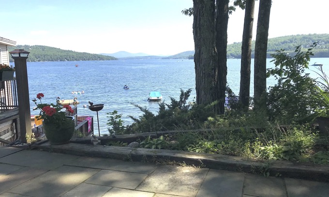 Meredith Cottage | Relaxing Eagle Watch Lakefront Cottage with Beach Access