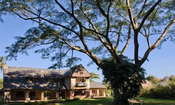 Botha's Hill Bed & Breakfast | Elegant Eagle Wind Manor: 4-Star Stay with Pool & Breakfast