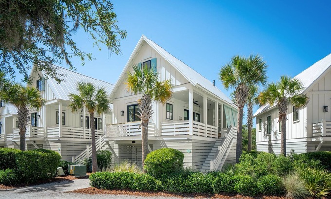 Johns Island House | Creekside Bungalow at Eagles Nest - Pet Friendly Retreat