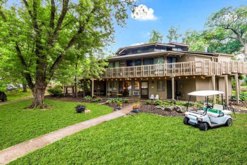 Fontana House | Experience Lake Geneva's Premier Resort Amenities and Views