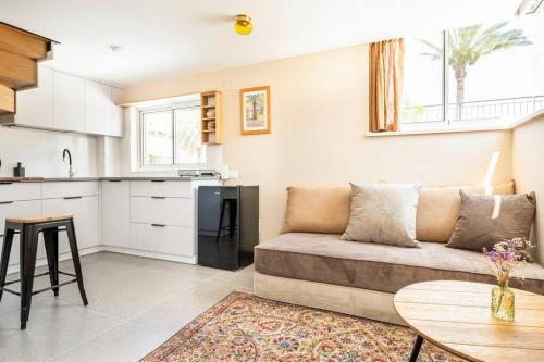 Kinneret Apartment | Oceanfront Bliss at Earth & Heavens - Guest Rated 9.7