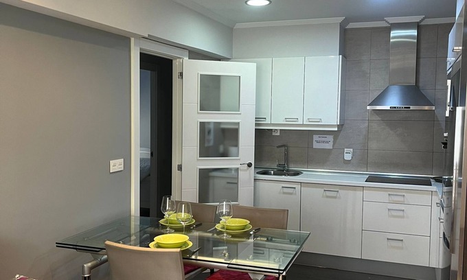 San Sebastian Centro Apartment | Exceptional Easo: Spacious Retreat Steps from the Beach