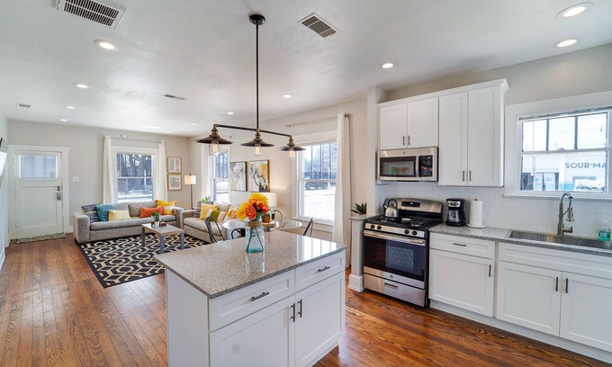 Holly House | Discover the Agave Monthly Home: Family-Friendly Retreat