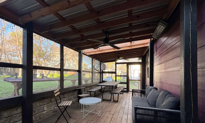 Rosewood House | East Austin Bungalow With Music Studio Firepit