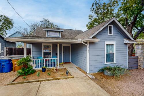 Central East Austin House | East Austin Hideaway
