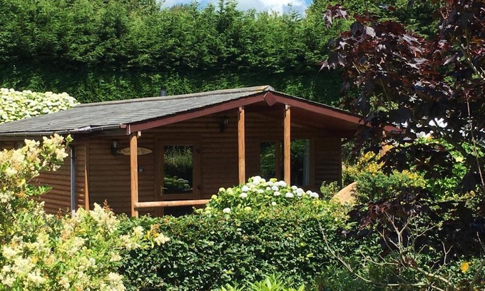Boscundle House | East Crinnis Log Cabin: 4-Star Retreat for Families & Pets