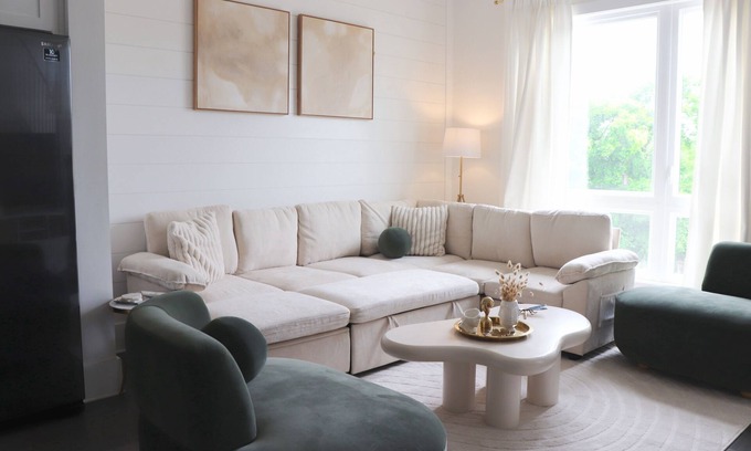 Nashville House | Stylish Townhouse for Unforgettable Bachelorette Getaways
