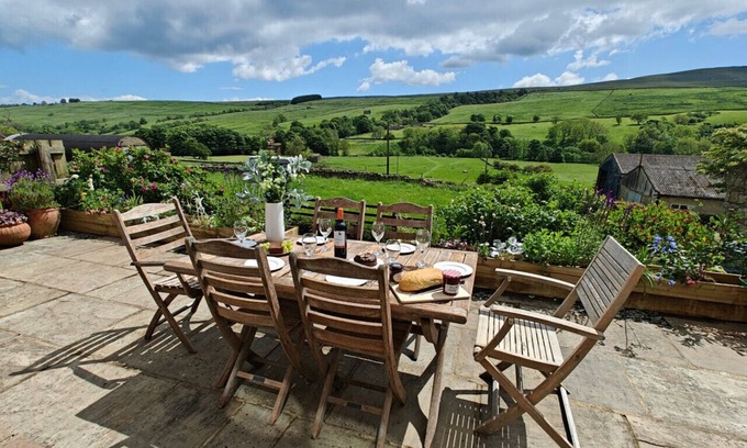 Horsehouse House | East Paddock Cottage