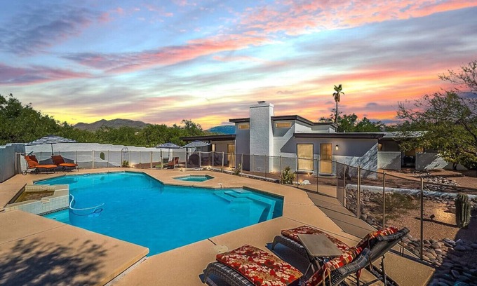 Catalina Madre House | East Tucson Retreat with Pool, Hot Tub & Pet-Friendly Access