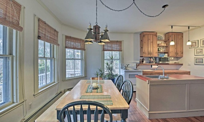 Tisbury House | Vineyard Haven House - Family-Friendly Near Beautiful Beaches